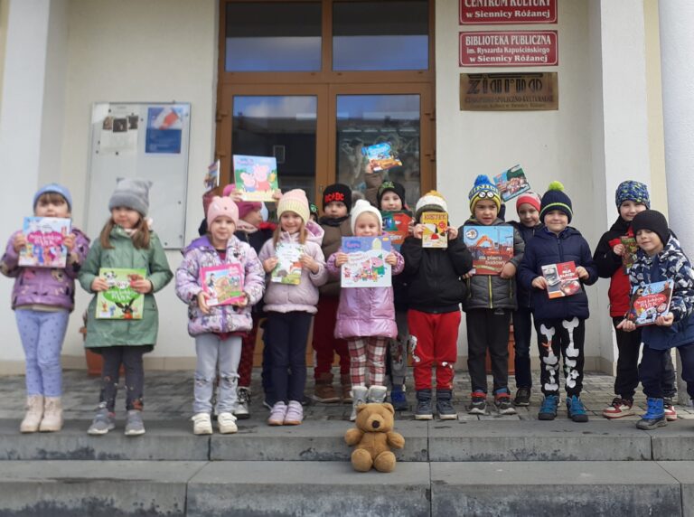 MAŁY MIŚ W ŚWIECIE WIELKIEJ LITERATU