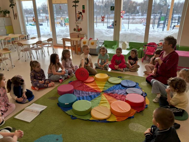 Wiemy dużo o emocjach……… czyli „Mały Miś w Świecie Wielkiej Literatury”