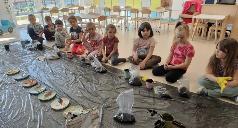 Mały ogródek wielkich odkryć – grupa „Motylki” w akcji